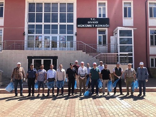 Türkiye Çevre Haftası Kapsamında Farkındalık Yaratmak Amacıyla Çevre Temizliği Etkinliği Gerçekleştirildi.
